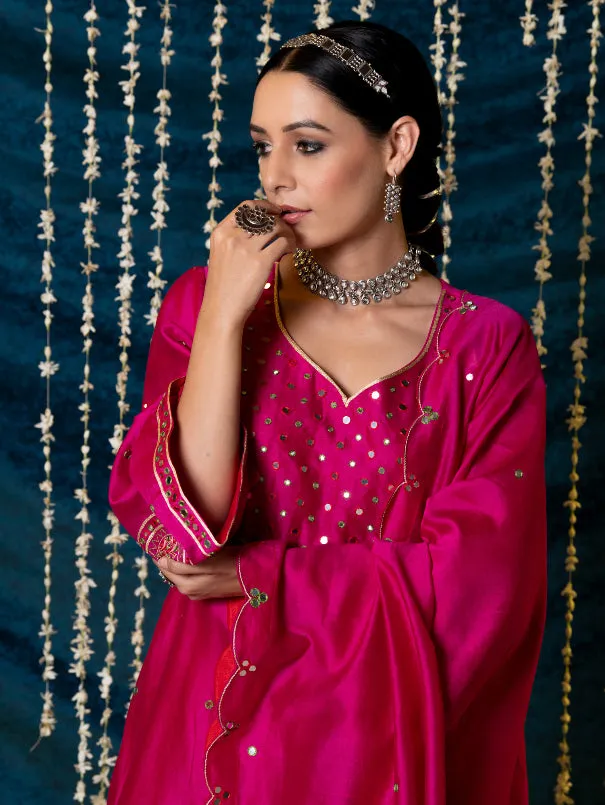 Hunar - Hot Pink Embroidered  Chanderi Silk Kurta Set (Set of 3)