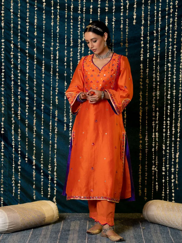 Hunar - Orange Embroidered  Chanderi Silk Kurta Set (Set of 3)