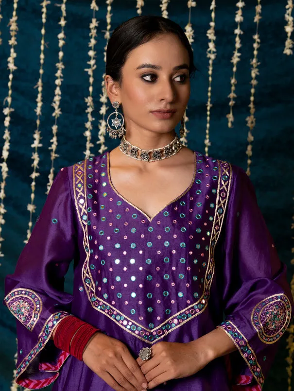 Hunar - Purple Embroidered  Chanderi Silk Kurta Set (Set of 3)
