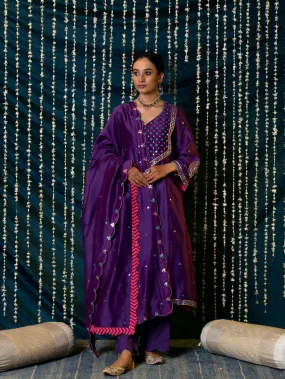 Hunar - Purple Embroidered  Chanderi Silk Kurta Set (Set of 3)