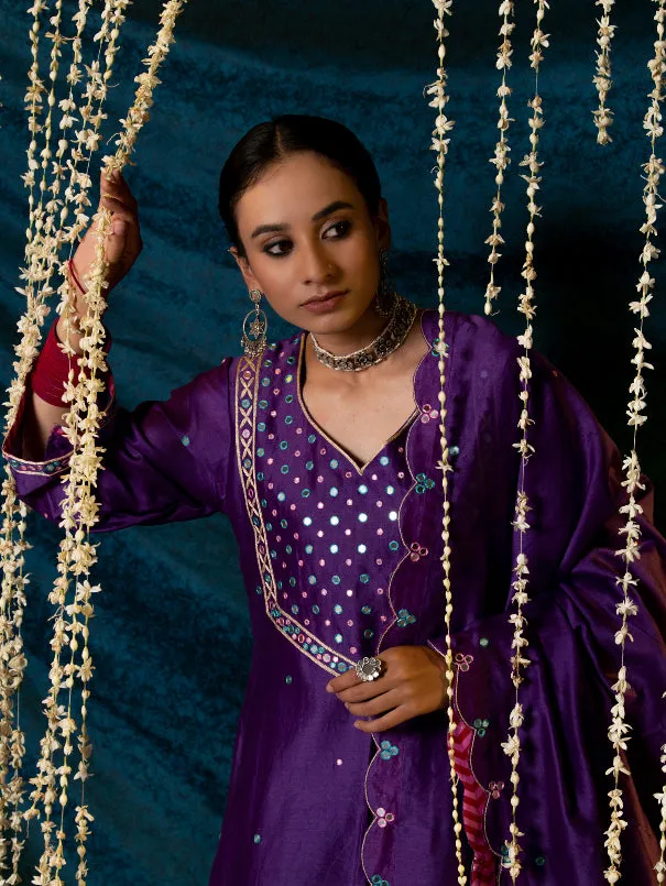 Hunar - Purple Embroidered  Chanderi Silk Kurta Set (Set of 3)