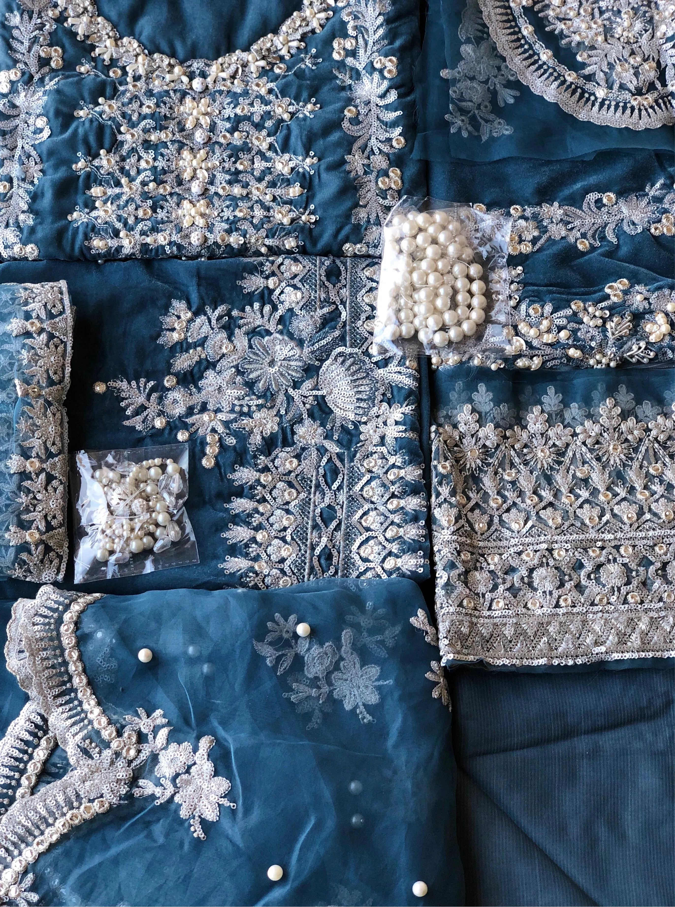 Mushq Tehzeeb Luxury Velvet Collection – Naryman