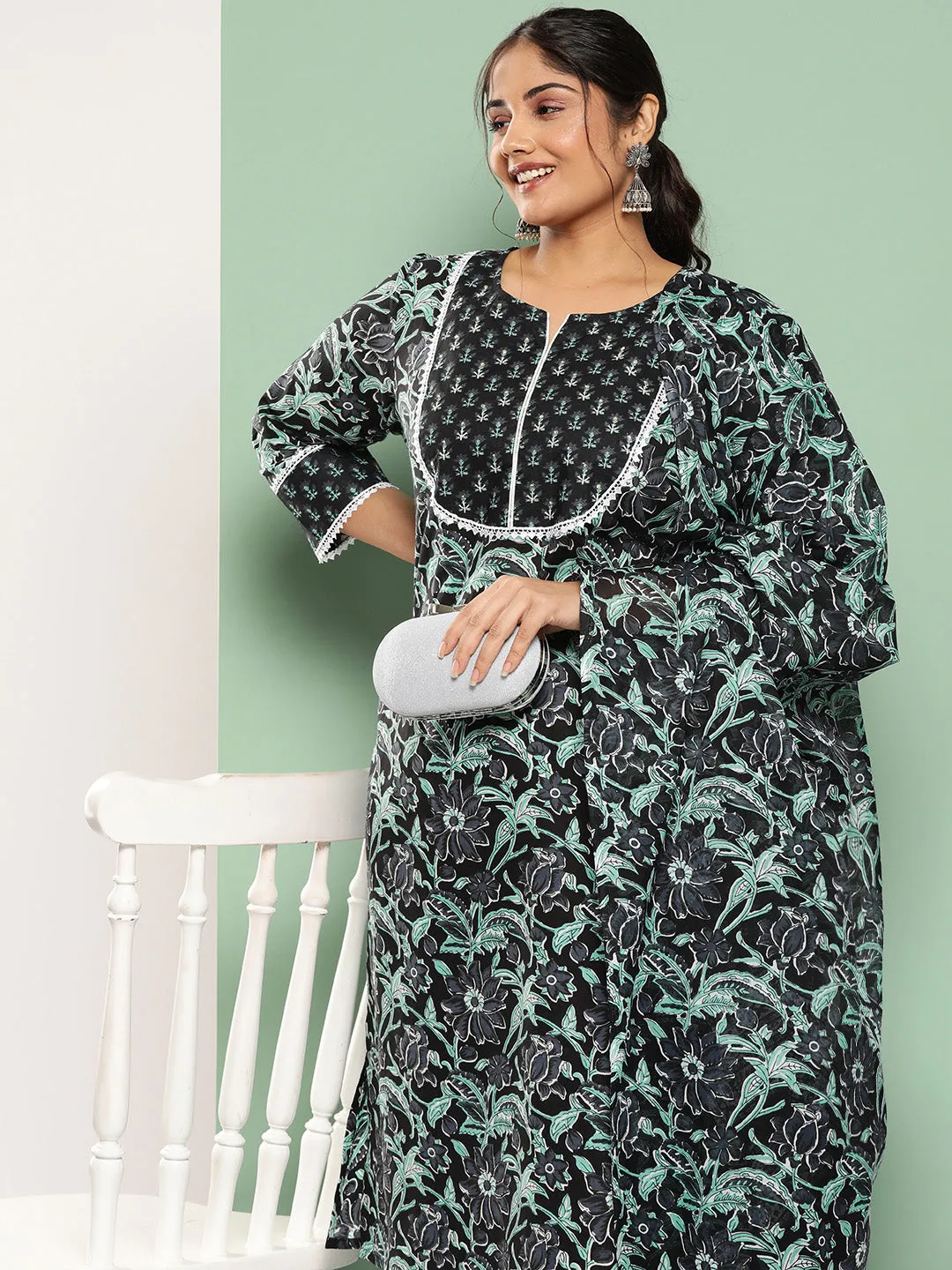Plus Size Floral Printed Sequined Pure Cotton Kurta With Trousers & Dupatta