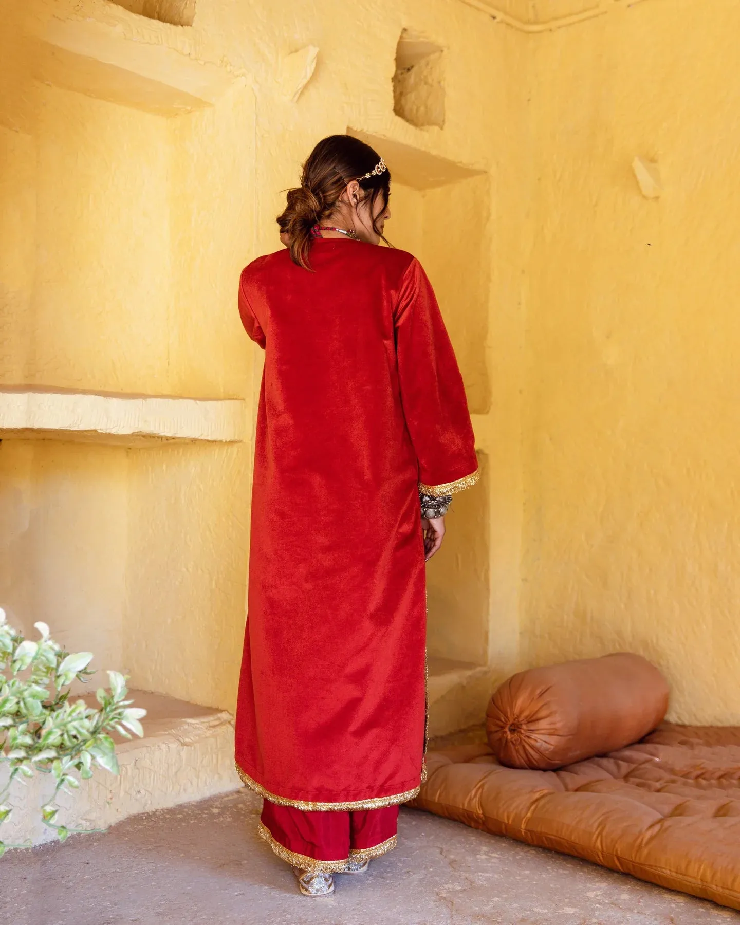 Red Velvet Zardozi work Kurta with Muslin Bottom and an Organza Dupatta Suit Set