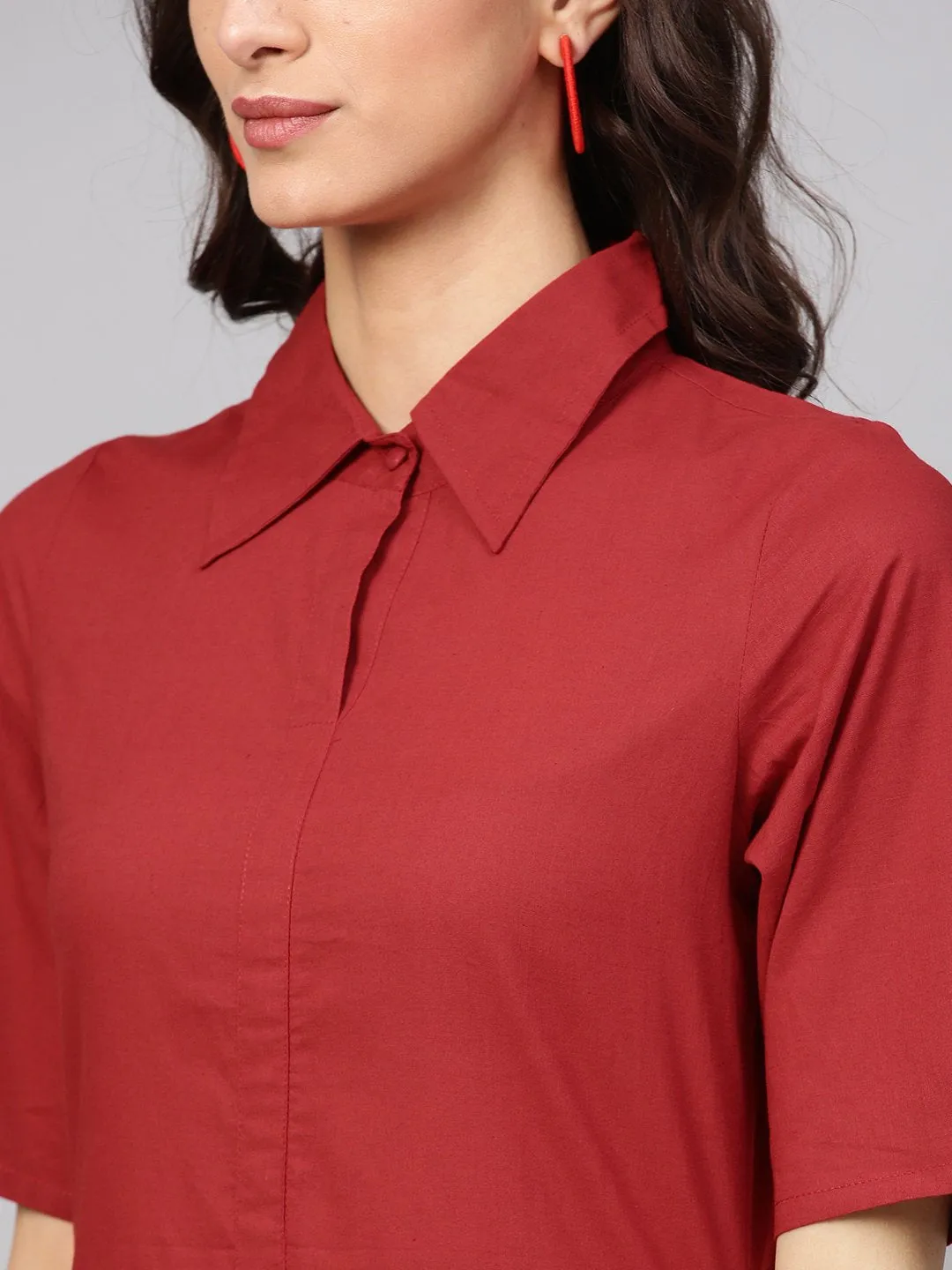 Solid Maroon Shirt Collared Kurta With Indigo Geometric Printed Pants