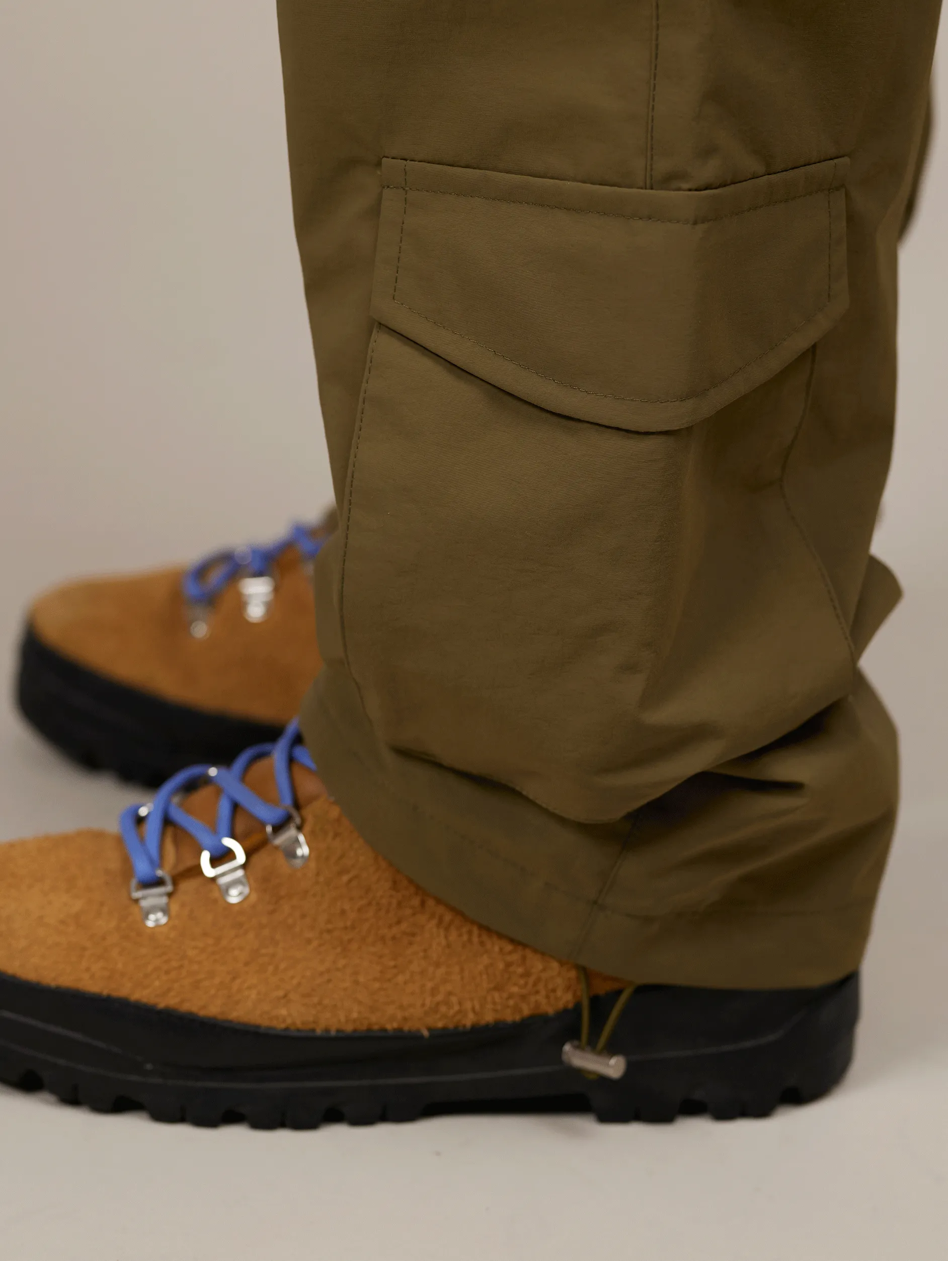 TECHNICAL CARGO PANTS "OLIVE"