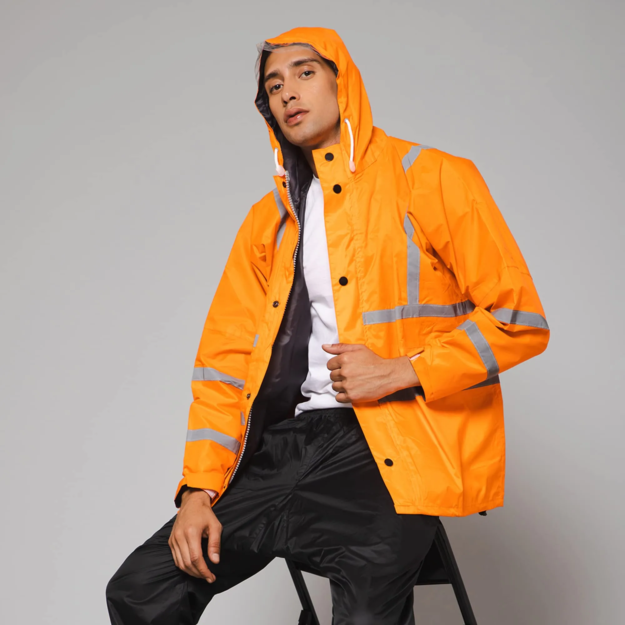 THE CLOWNFISH Leroy Series Rain Coat for Men Waterproof for Bike Raincoat for Men with Hood. Set of Orange Jacket with Black Trouser (Large)
